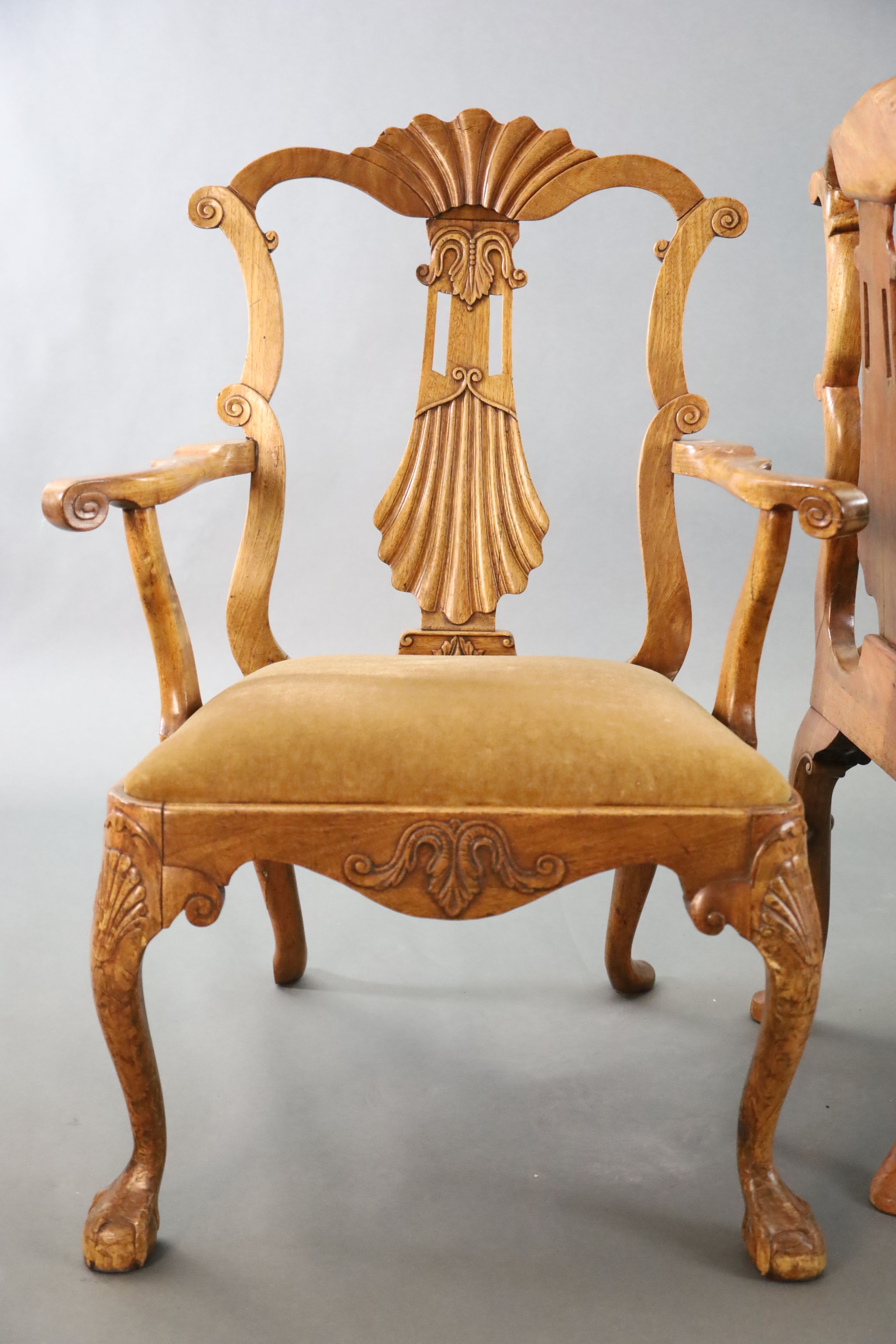 A set of eight Chippendale style mahogany dining chairs, including two carvers,